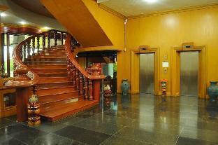 Pathumthani Place Hotel Buitenkant foto