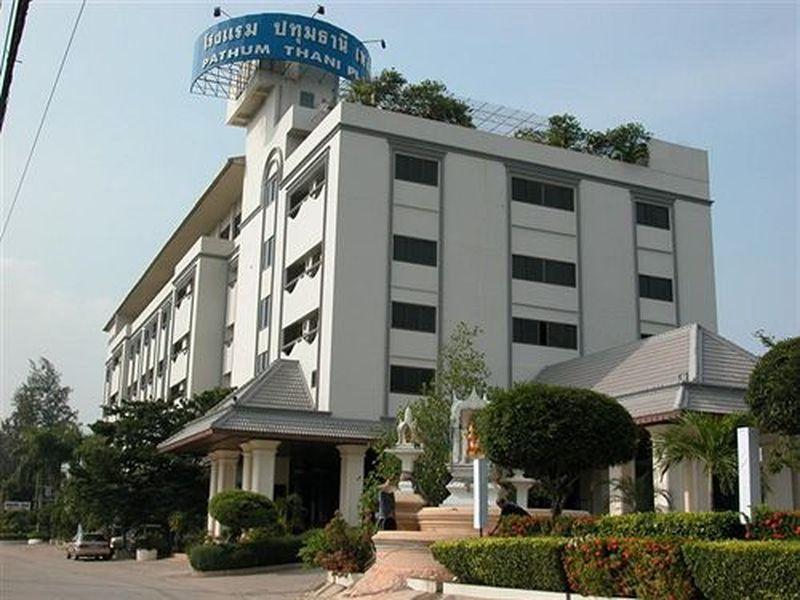 Pathumthani Place Hotel Buitenkant foto
